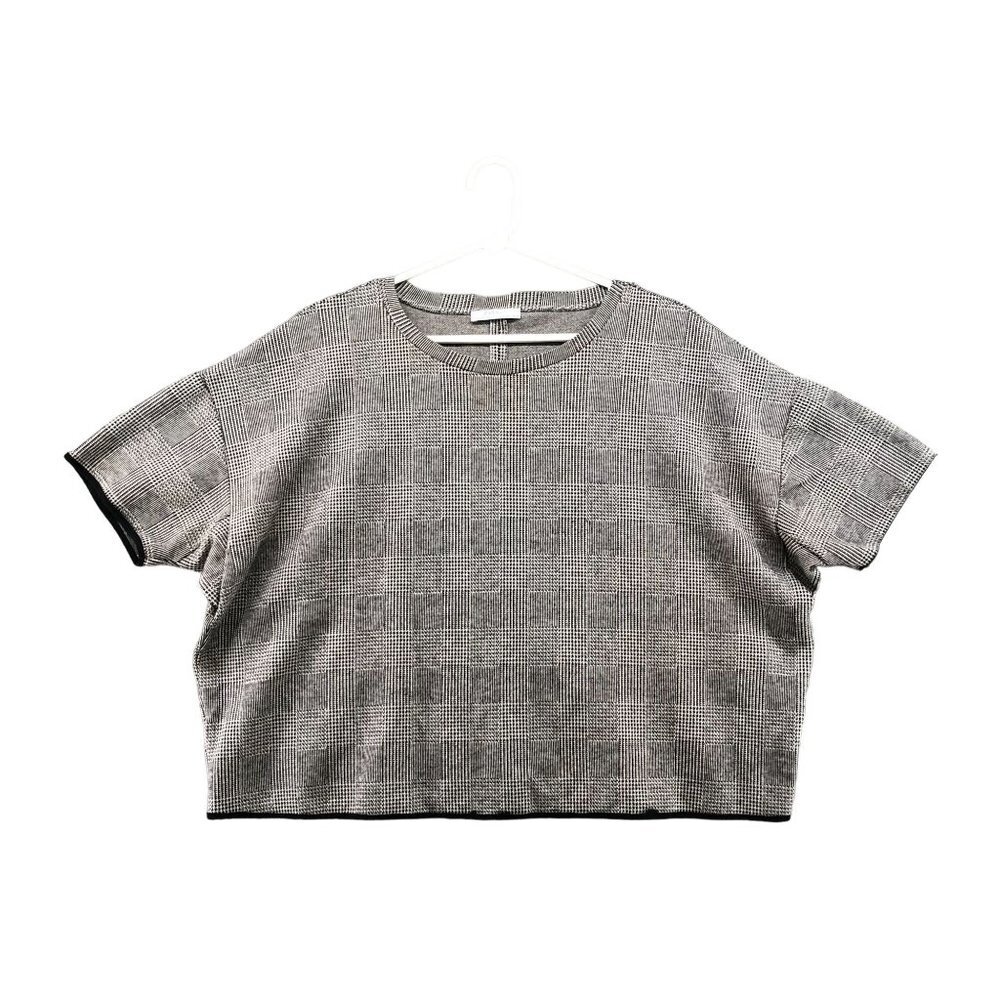 Zara Short Sleeve Cropped Sweater Womens L Gray Plaid Crewneck Boxy Black White